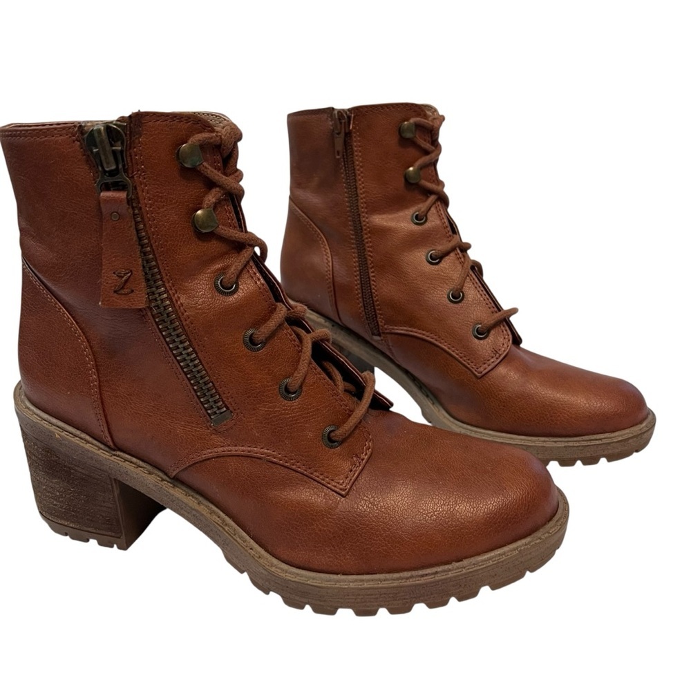 Zodiac Gaige Lace Up Lug Sole Combat Boots Cognac Brown Tan Womens 8.5 Booties